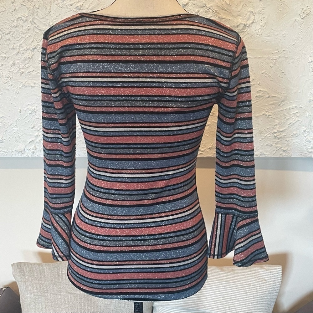 Free People Women's Sz Small Multi-Color Metallic Striped 3/4 Bell Sleeve Top. - Picture 3 of 8